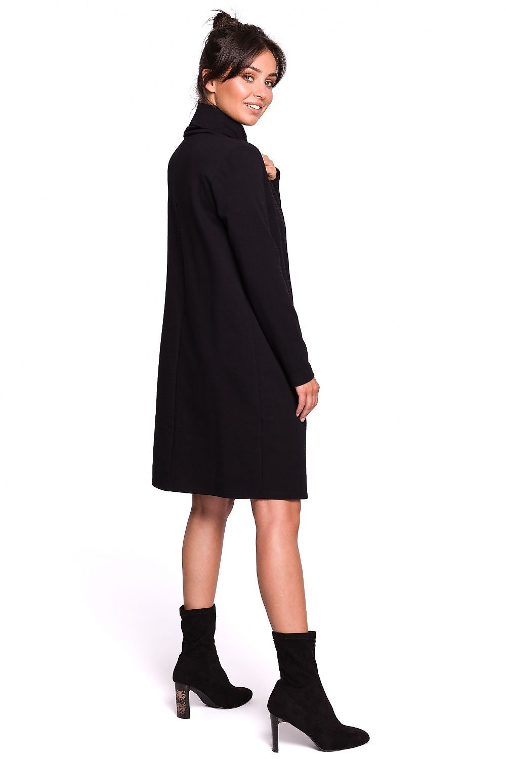 Dagskjole BeWear til dame fra MS StyleHaven, laget av polyester, farge Svart, størrelse M, med long ermer, perfekt til dress