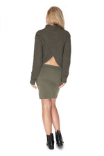 Oppdag vårt utvalg av stilfulle  Høyhalset PeeKaBoo til dame i ulike størrelser og kvalitetsmaterialer – perfekte til jobb; fritid og alle dager. Rask levering og gode priser hos MS Stylehaven. se mer!