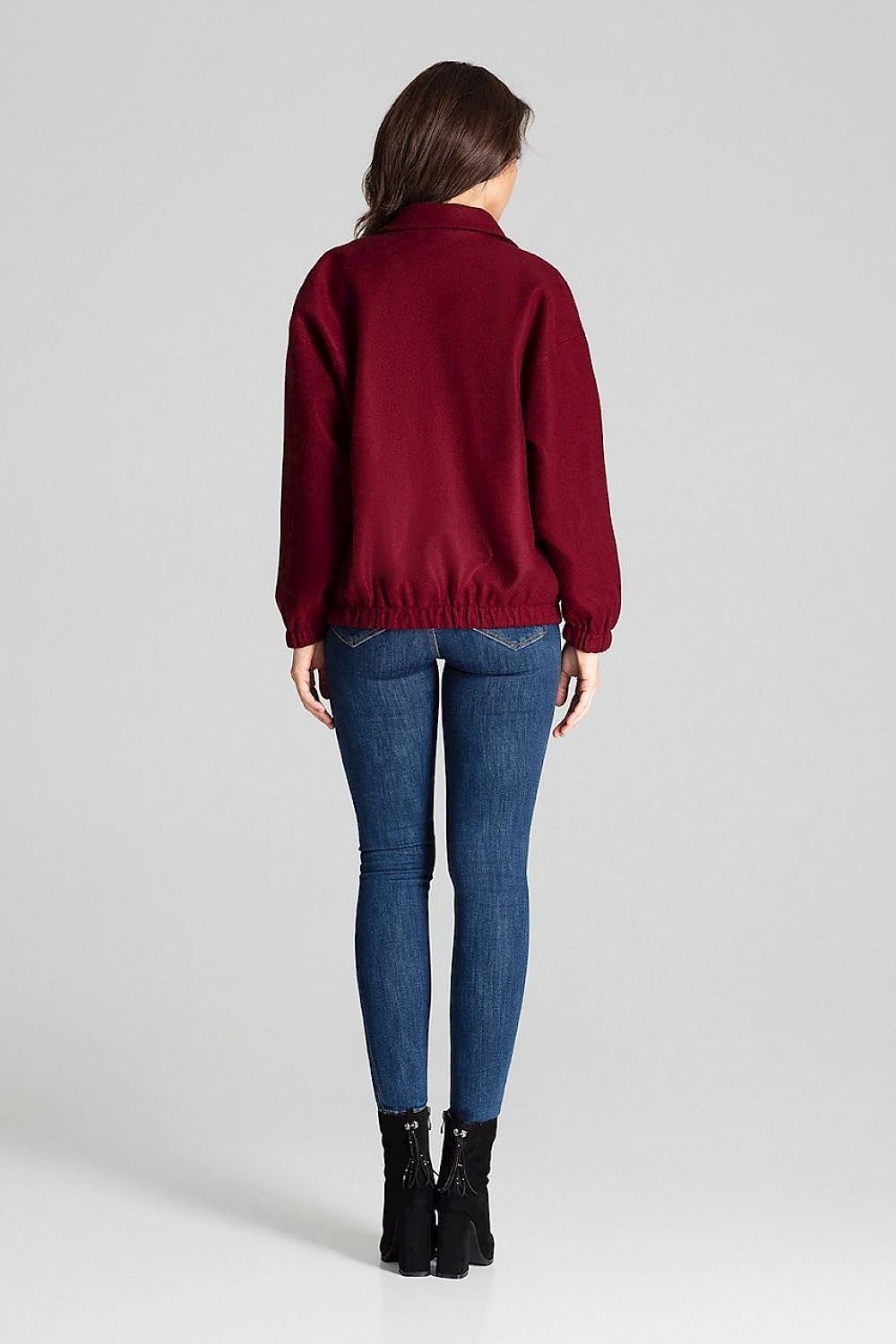 Oppdag vårt utvalg av stilfulle  Jakke Lenitif til dame i ulike størrelser og kvalitetsmaterialer – perfekte til jobb, fritid og alle dager. Rask levering og gode priser hos MS Stylehaven. se mer!