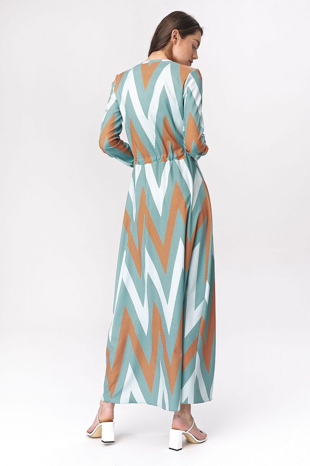 Dagskjole Nife til dame fra MS StyleHaven, laget av polyester, farge Flerfarget, størrelse 38, med long; 3-4 ermer