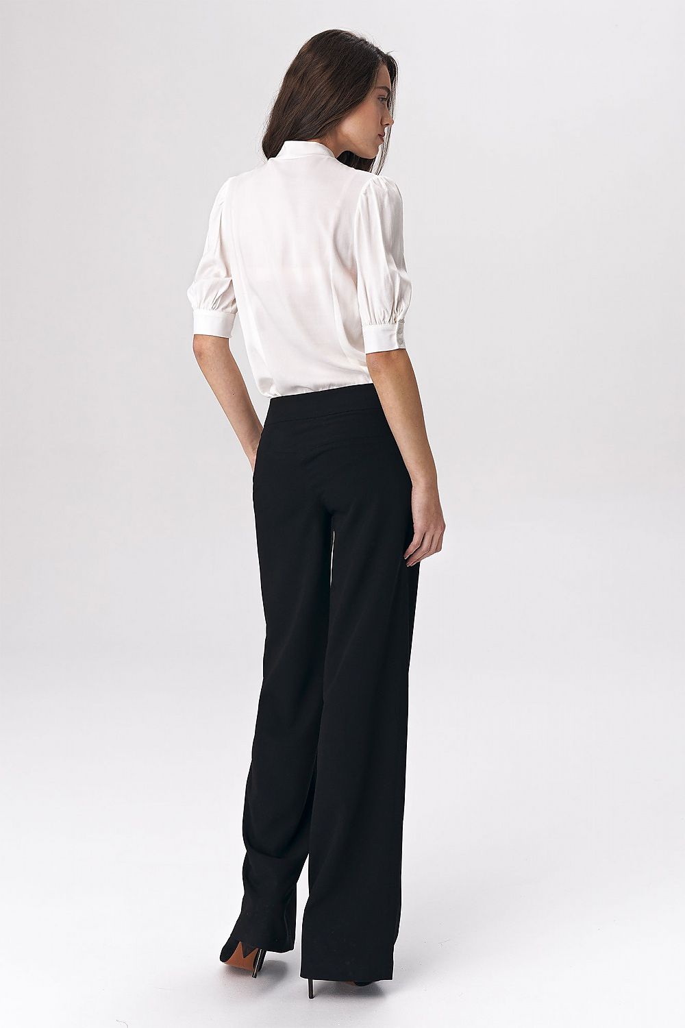 Bluse Nife til dame fra MS StyleHaven, laget av polyester, farge Svart, størrelse 34, med 45720 ermer, perfekt til casual; dress