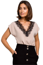 Bluse Stylove til dame fra MS StyleHaven, laget av polyester, farge beige, størrelse M, med short; cap ermer, perfekt til dress