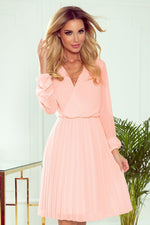 Isabella-kjole fra Numoco – Elegant plissert chiffongkjole for spesielle anledninger til dame fra MS StyleHaven, laget av polyester, farge Rosa, størrelse M, med long ermer, perfekt til casual; dress