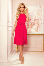 Lila plissert dagskjole – elegant og allsidig | Numoco til dame fra MS StyleHaven, laget av polyester, farge Rosa, størrelse XL, med short ermer, perfekt til casual; dress