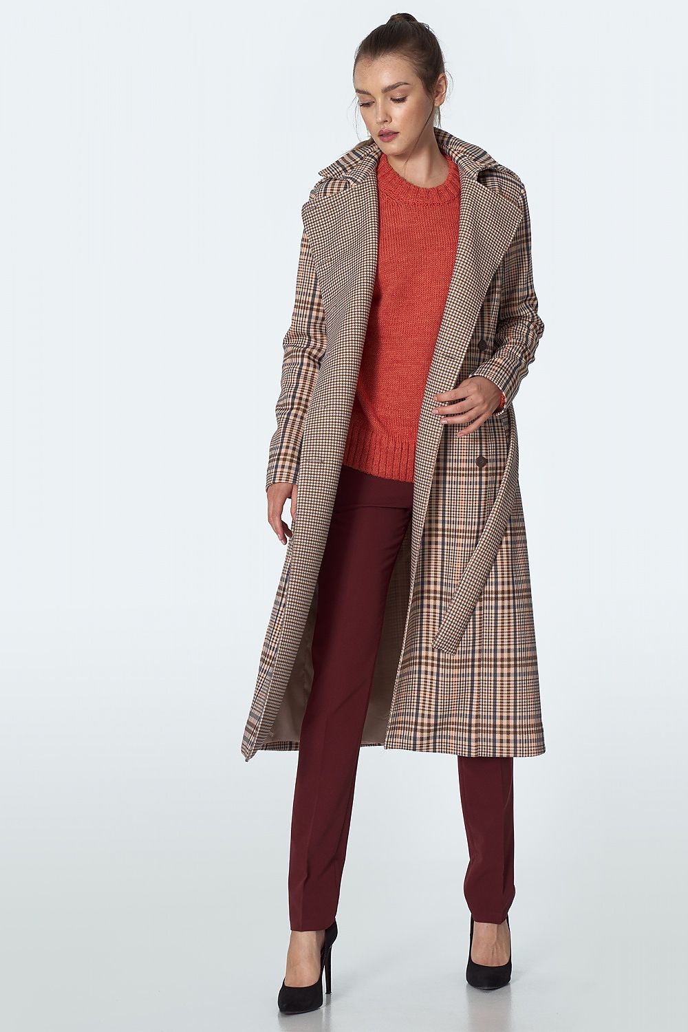 Frakk Nife til dame fra MS StyleHaven, laget av polyester, farge beige, størrelse 38, med long ermer
