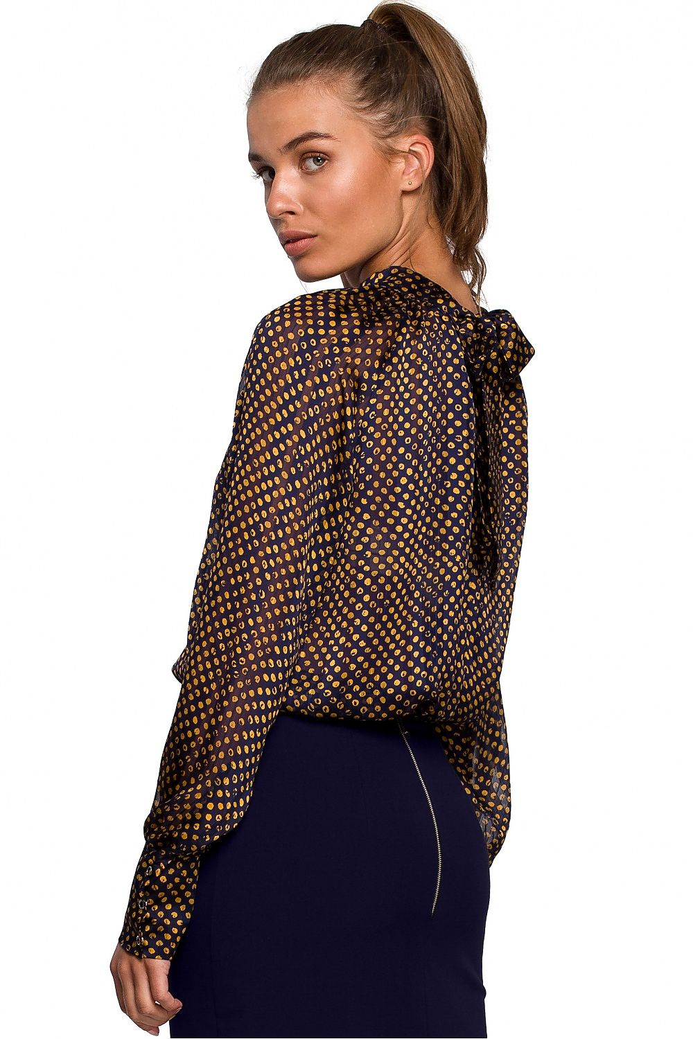 Bluse Stylove til dame fra MS StyleHaven, laget av polyester, farge Brun, størrelse L, med long ermer, perfekt til dress