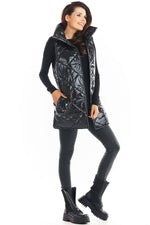 Oppdag vårt utvalg av stilfulle Grønn Gilet Awama til dame i ulike størrelser og kvalitetsmaterialer – perfekte til jobb; fritid og alle dager. Rask levering og gode priser hos MS Stylehaven. se mer!