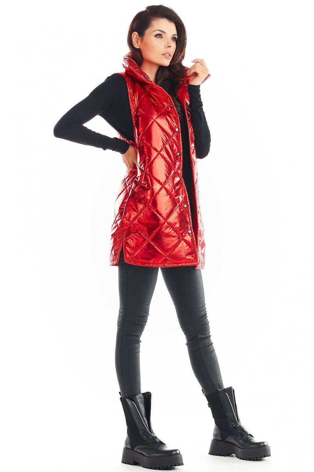 Oppdag vårt utvalg av stilfulle  Gilet Awama til dame i ulike størrelser og kvalitetsmaterialer – perfekte til jobb; fritid og alle dager. Rask levering og gode priser hos MS Stylehaven. se mer!