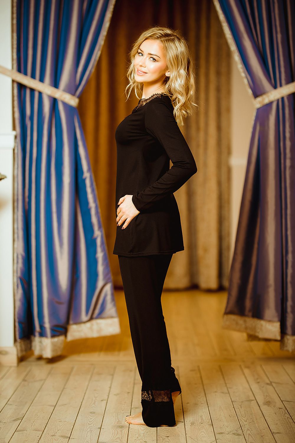 Kapas Elegant Sett – Kalimo til dame fra MS StyleHaven, laget av Elastan; Viskose, farge Marineblå, størrelse XL, med long; 3-4 ermer, perfekt til casual; dress