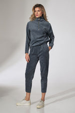 Oppdag vårt utvalg av stilfulle Blå Genser - Figl til dame i ulike størrelser og kvalitetsmaterialer – perfekte til jobb; fritid og alle dager. Rask levering og gode priser hos MS Stylehaven. se mer!