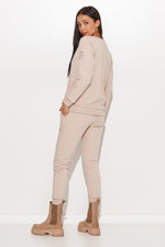 Sett Numinou til dame fra MS StyleHaven, laget av Bomull, farge beige, størrelse 40/42, med sleeveless ermer, perfekt til casual; dress