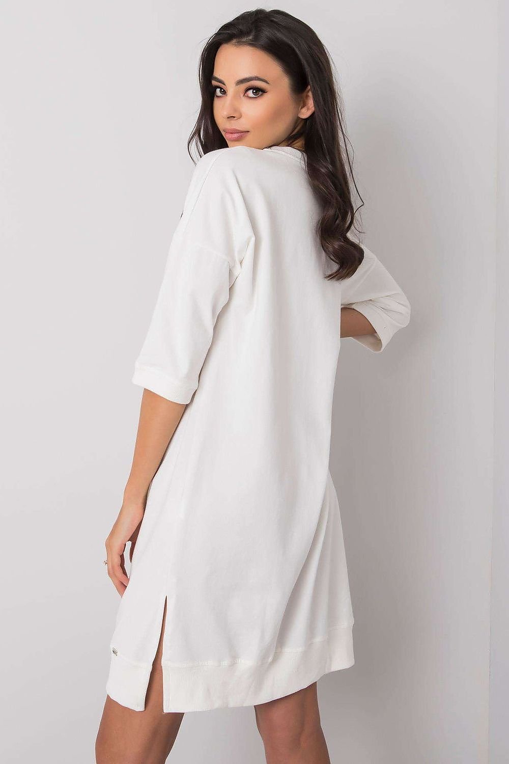 Dagkjole-Relevance til dame fra MS StyleHaven, laget av Bomull, farge Rød, størrelse S/M, med 45720 ermer, perfekt til casual; dress