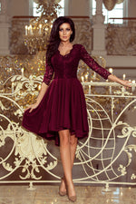 Nicolle asymmetrisk blondekjole – elegant og flytende kjole for spesielle anledninger til dame fra MS StyleHaven, laget av Viskose; polyester, farge Grå, størrelse XL, med 3-4; long ermer, perfekt til casual; dress