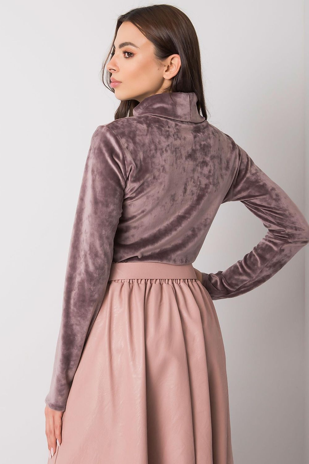 Høst turtleneck Lakerta til dame fra MS StyleHaven, laget av Bomull; Viskose; polyester; Elastan, farge beige, størrelse L/XL, med long ermer, perfekt til casual; dress