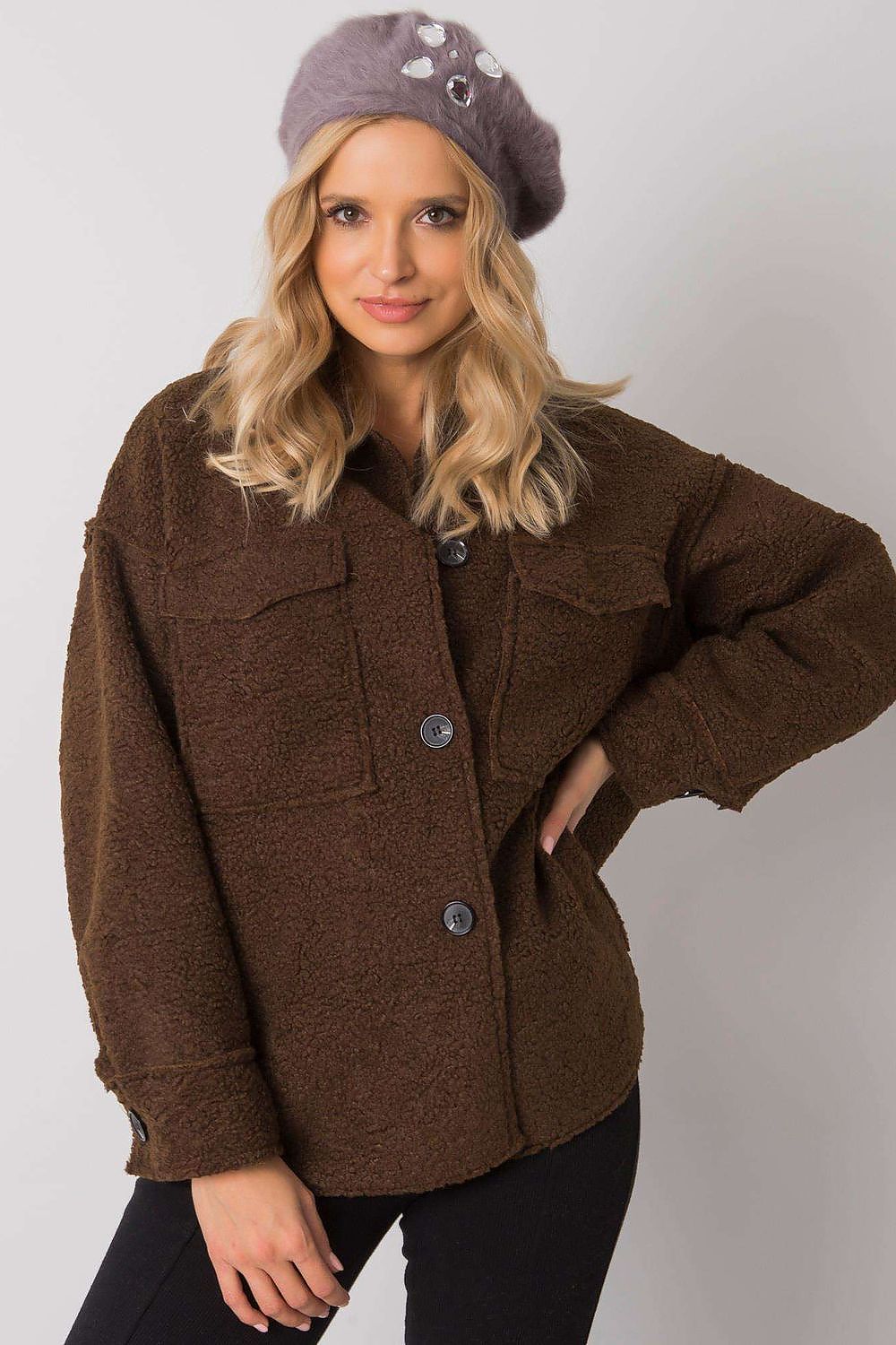 Oppdag vårt utvalg av stilfulle Fiolett Beret- AT til dame i ulike størrelser og kvalitetsmaterialer - perfekte til jobb; fritid og alle dager. Rask levering og gode priser hos MS Stylehaven. se mer!