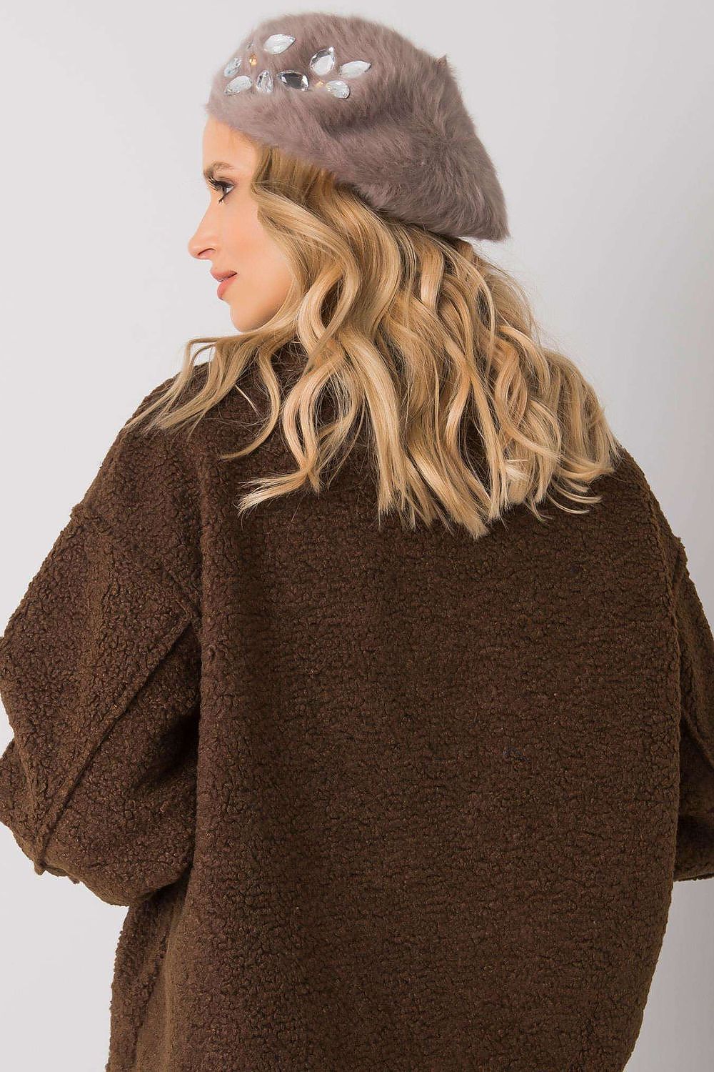 Oppdag vårt utvalg av stilfulle Fiolett 3 Beret- AT til dame i ulike størrelser og kvalitetsmaterialer – perfekte til jobb; fritid og alle dager. Rask levering og gode priser hos MS Stylehaven. se mer!