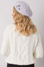 Oppdag vårt utvalg av stilfulle  Beret- AT til dame i ulike størrelser og kvalitetsmaterialer – perfekte til jobb; fritid og alle dager. Rask levering og gode priser hos MS Stylehaven. se mer!