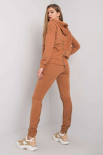 Oppdag vårt utvalg av stilfulle Grå Sett fancy til dame i ulike størrelser og kvalitetsmaterialer – perfekte til jobb, fritid og alle dager. Rask levering og gode priser hos MS Stylehaven. se mer!