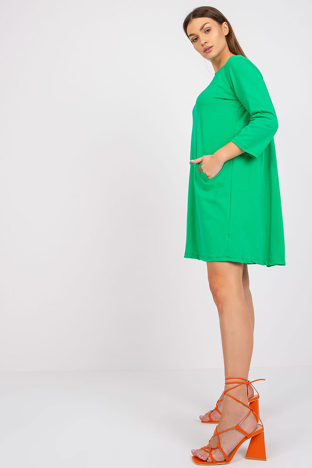 Stilig dagskjole med løs passform - Relevance til dame fra MS StyleHaven, laget av Bomull; Elastan-1, farge Grønn, størrelse L/XL, med 45720 ermer, perfekt til casual; dress