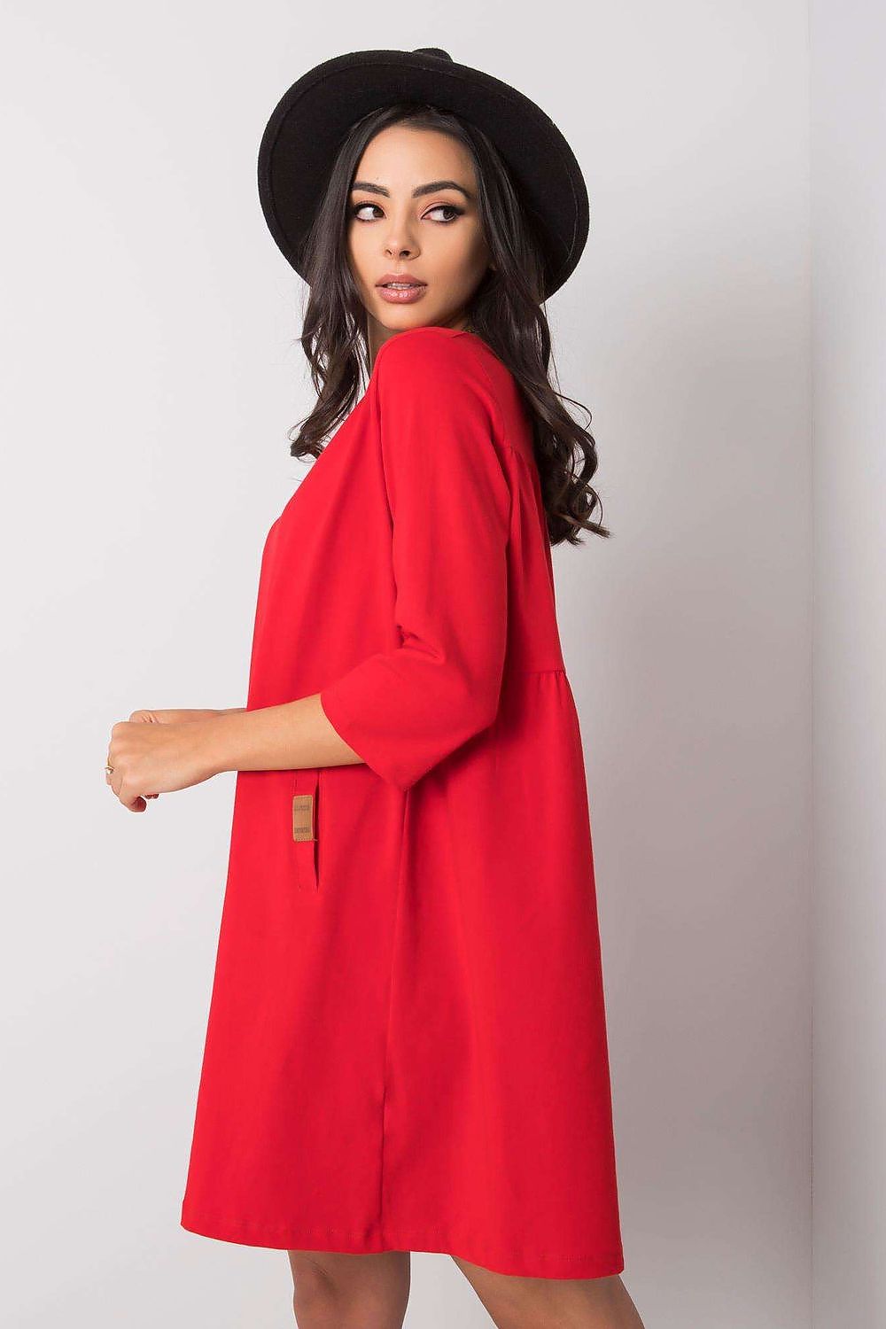 Stilig dagskjole med løs passform - Relevance til dame fra MS StyleHaven, laget av Bomull; Elastan-1, farge Svart, størrelse S/M, med 45720 ermer, perfekt til casual; dress