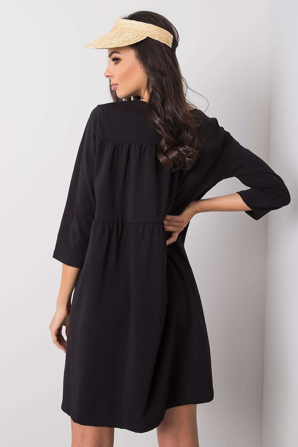 Stilig dagskjole med løs passform - Relevance til dame fra MS StyleHaven, laget av Bomull; Elastan-1, farge Hvit, størrelse L/XL, med 45720 ermer, perfekt til casual; dress
