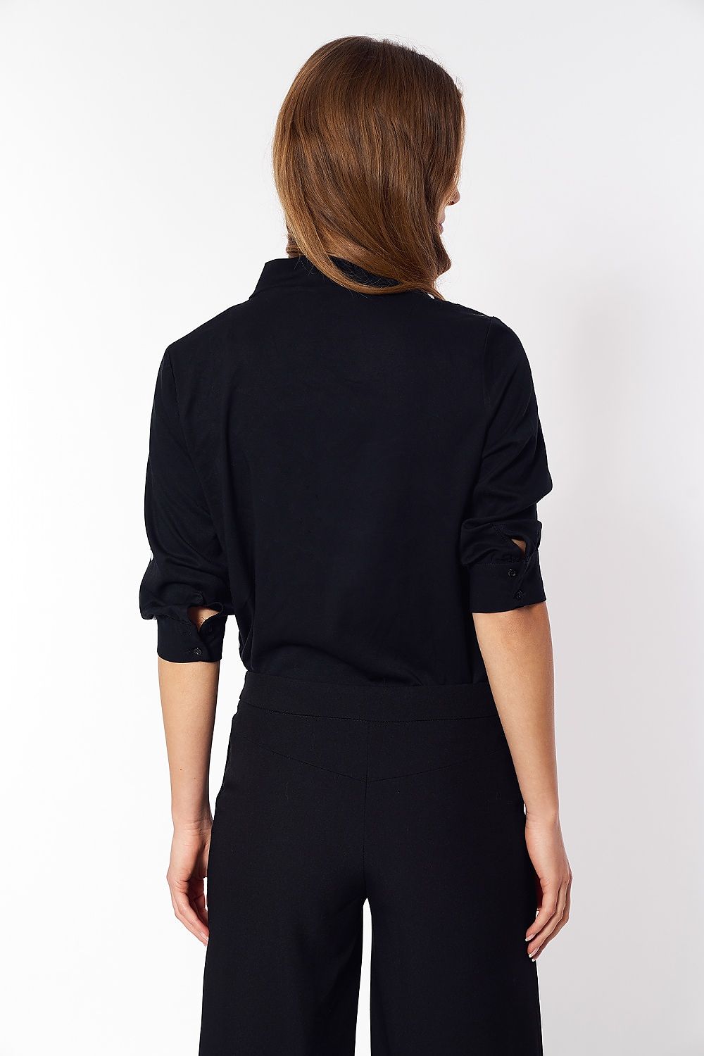 Kortermet skjorte Nife til dame fra MS StyleHaven, laget av polyester, farge Svart, størrelse 36, med sleeveless ermer, perfekt til casual; dress
