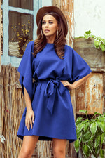 Sofia Day kjole til dame fra MS StyleHaven, laget av polyester, farge beige, størrelse S/M, med short ermer, perfekt til casual; dress