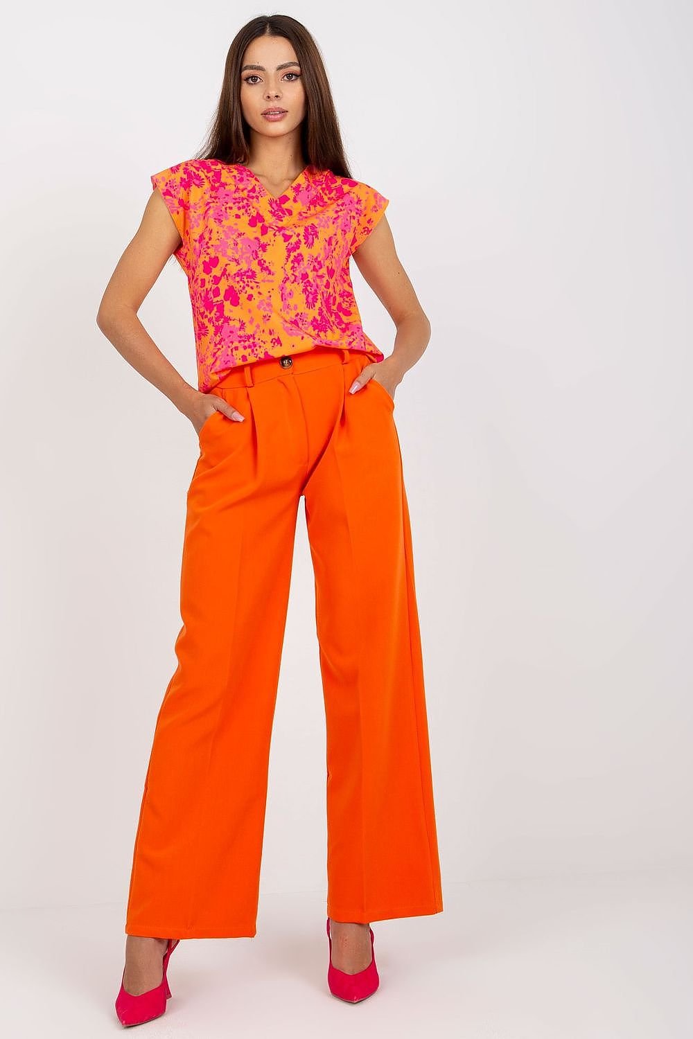 Elegant høytlivsbukse med folder til dame fra MS StyleHaven, størrelse S, med long, bukselengde long, kjolelengde maxi, kjolestil gown; sheath