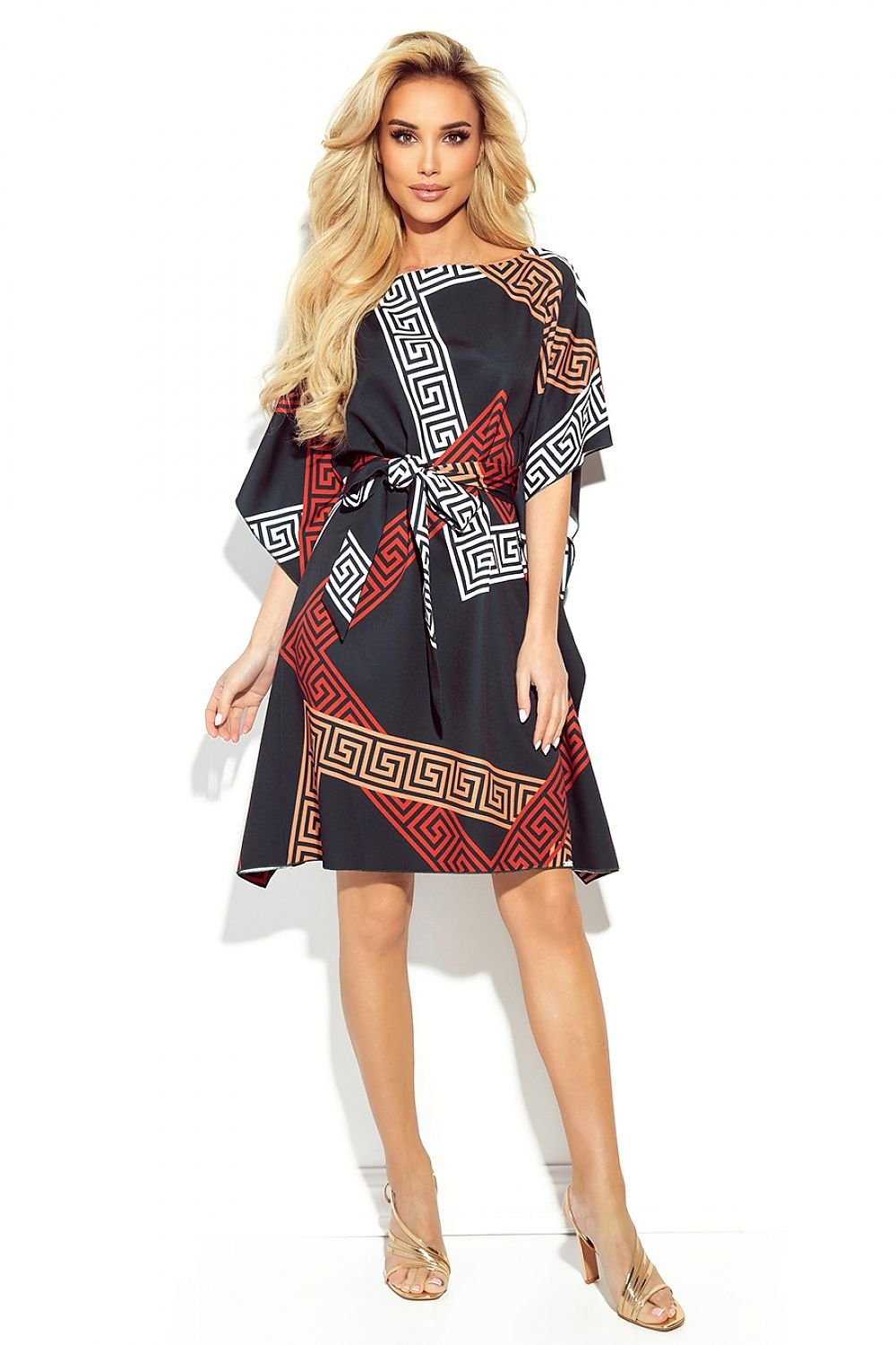Sofia Day kjole til dame fra MS StyleHaven, laget av polyester, farge Flerfarget 2, størrelse 2XL/3XL, med short ermer, perfekt til casual; dress