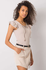 Oppdag vårt utvalg av stilfulle Gul Bluse Italia Moda til dame i ulike størrelser og kvalitetsmaterialer - perfekte til jobb, fritid og alle dager. Rask levering og gode priser hos MS Stylehaven. se mer!