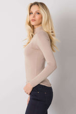 Turtleneck Rue Paris til dame fra MS StyleHaven, laget av Viskose, farge beige, størrelse M, med sleeveless; 3-4 ermer, perfekt til casual; dress