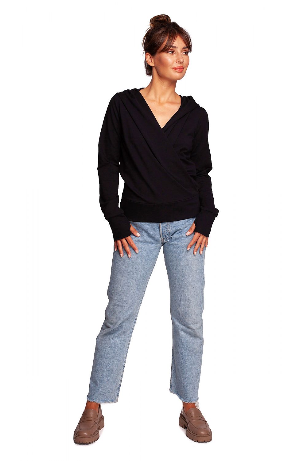 Elegant drapert hettegenser - BeWear til dame fra MS StyleHaven, laget av Bomull, farge Rød, størrelse L, med long ermer, perfekt til dress