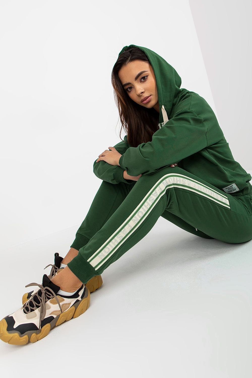 Sett - Relevance til dame fra MS StyleHaven, laget av Bomull, farge Grønn, størrelse S/M, med 45720 ermer, perfekt til casual; dress