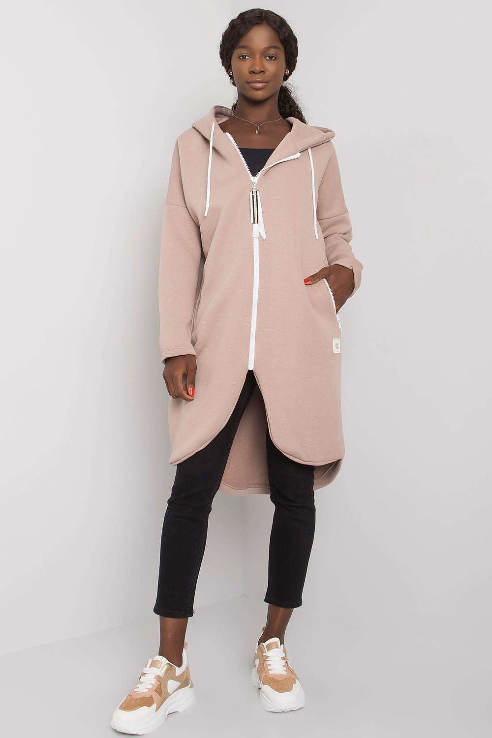 Oppdag vårt utvalg av stilfulle  Genser - Relevans til dame i ulike størrelser og kvalitetsmaterialer – perfekte til jobb; fritid og alle dager. Rask levering og gode priser hos MS Stylehaven. se mer!