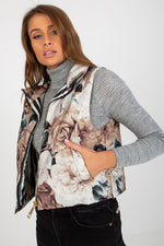 Oppdag vårt utvalg av stilfulle Grønn Vest - Relevans til dame i ulike størrelser og kvalitetsmaterialer – perfekte til jobb; fritid og alle dager. Rask levering og gode priser hos MS Stylehaven. se mer!