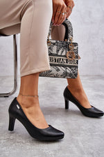 Sergio Leone Classic Pumps til dame til dame fra MS StyleHaven, laget av Viskose; polyester; Polyamid, farge Svart, størrelse 37, med long ermer, perfekt til dress; casual