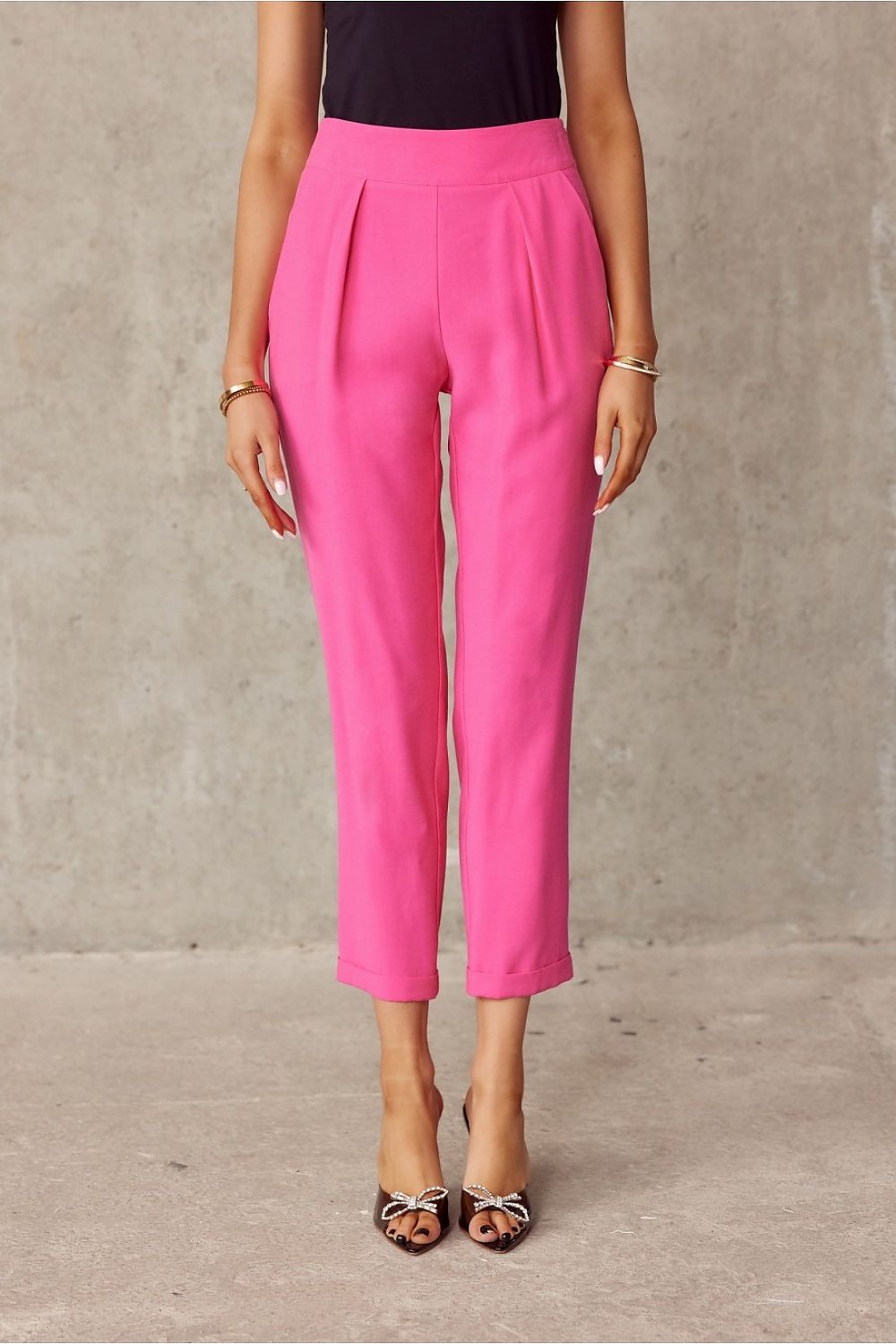 Timeless Grace – Roco Fashion Elegante Bukser med Rett Ben fra MS StyleHaven, størrelse 36, med long, bukselengde long, kjolelengde maxi, kjolestil sheath; mermaid; a-line; caftan; slip