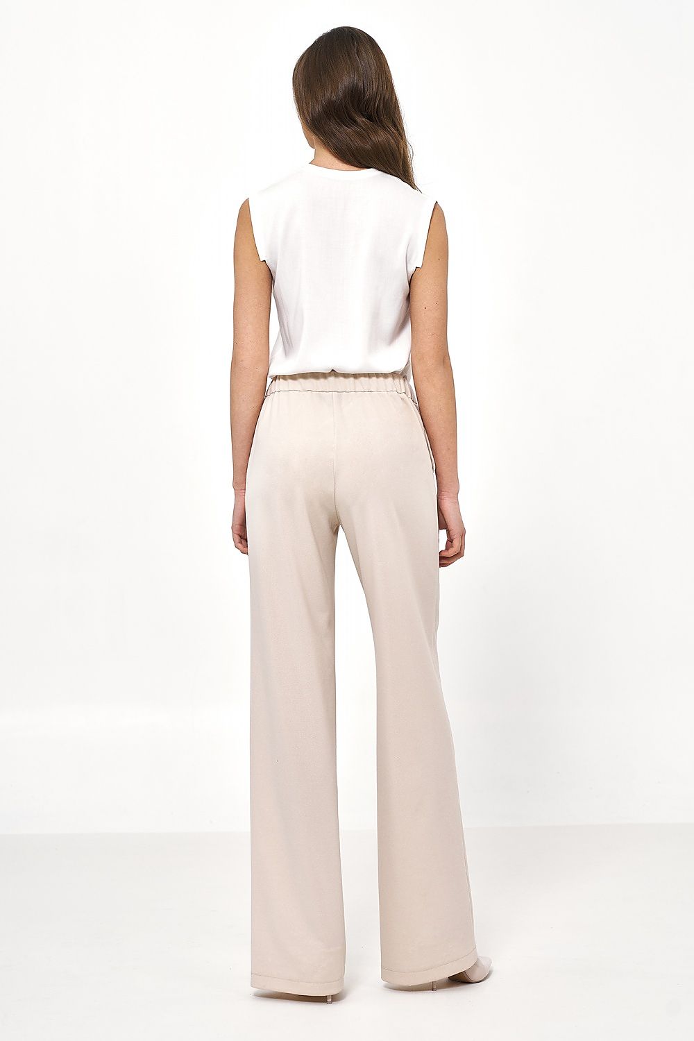 Damebukser Nife til dame fra MS StyleHaven, laget av polyester, farge beige, størrelse 40, med long ermer, perfekt til casual; dress