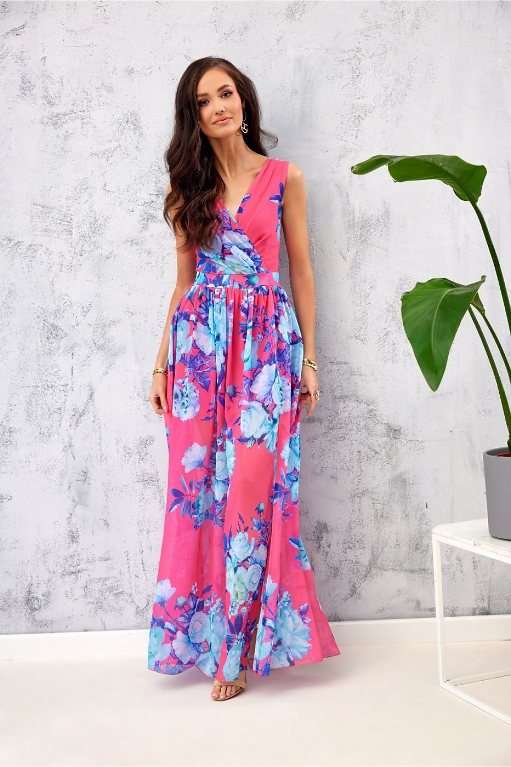 Floral Elegance – Roco Fashion Chiffon Maxikjole fra MS StyleHaven, størrelse 34, med sleeveless, bukselengde long, kjolelengde maxi, kjolestil sheath