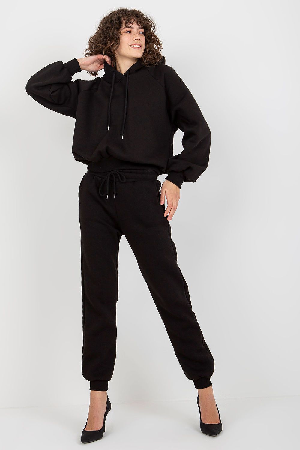 Oppdag vårt utvalg av stilfulle  Sett Ex Moda til dame i ulike størrelser og kvalitetsmaterialer – perfekte til jobb; fritid og alle dager. Rask levering og gode priser hos MS Stylehaven. se mer!