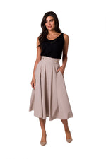 High-waisted Flared Midi-skjørt - BeWear til dame fra MS StyleHaven, laget av polyester, farge Grønn, størrelse M, med short ermer, perfekt til dress