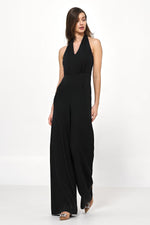 Jumpsuit Nife til dame fra MS StyleHaven, laget av polyester, farge Svart, størrelse 34, med sleeveless ermer, perfekt til casual; dress