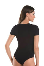 Klassisk bodysuit for kvinner – Teyli til dame fra MS StyleHaven, laget av Viskose; Elastan, farge Rød, størrelse L, med cap; short ermer, perfekt til casual; dress