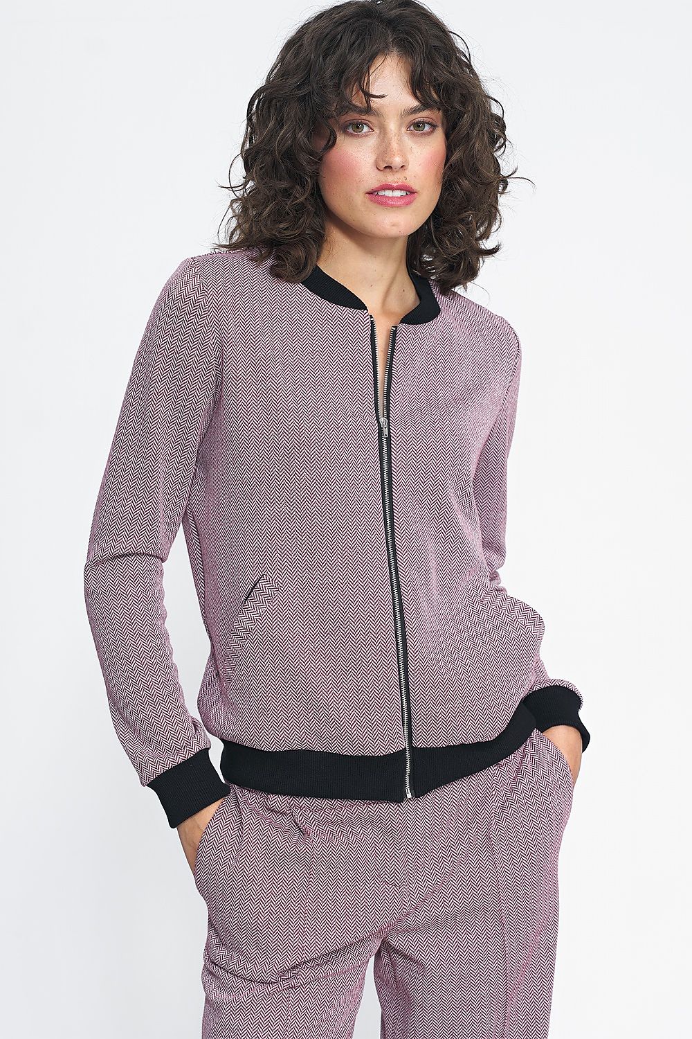 Jakke Nife til dame fra MS StyleHaven, laget av polyester; Viskose, farge Rød, størrelse 34, med long ermer, perfekt til casual; dress