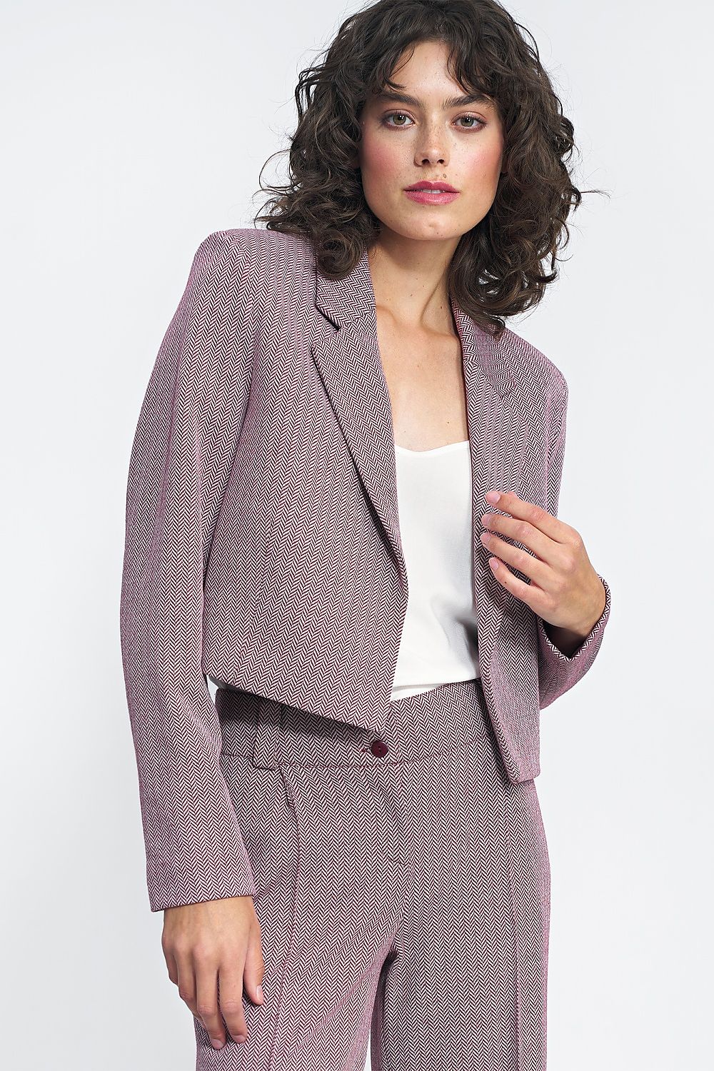 Jakke Nife til dame fra MS StyleHaven, laget av polyester; Viskose, farge Rød, størrelse 38, med long ermer, perfekt til casual; dress