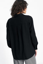 Langermet skjorte Nife til dame fra MS StyleHaven, laget av Viskose, farge Svart, størrelse 40, med long ermer, perfekt til casual; dress
