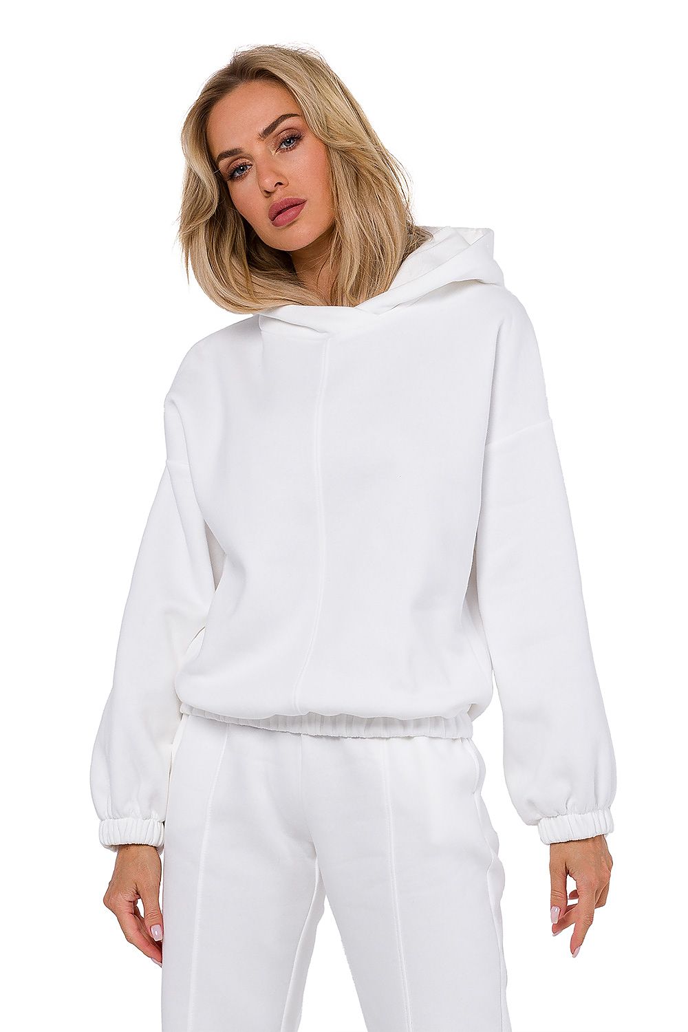 Genser Moe til dame fra MS StyleHaven, laget av polyester, farge beige, størrelse S/M, med long ermer, perfekt til dress