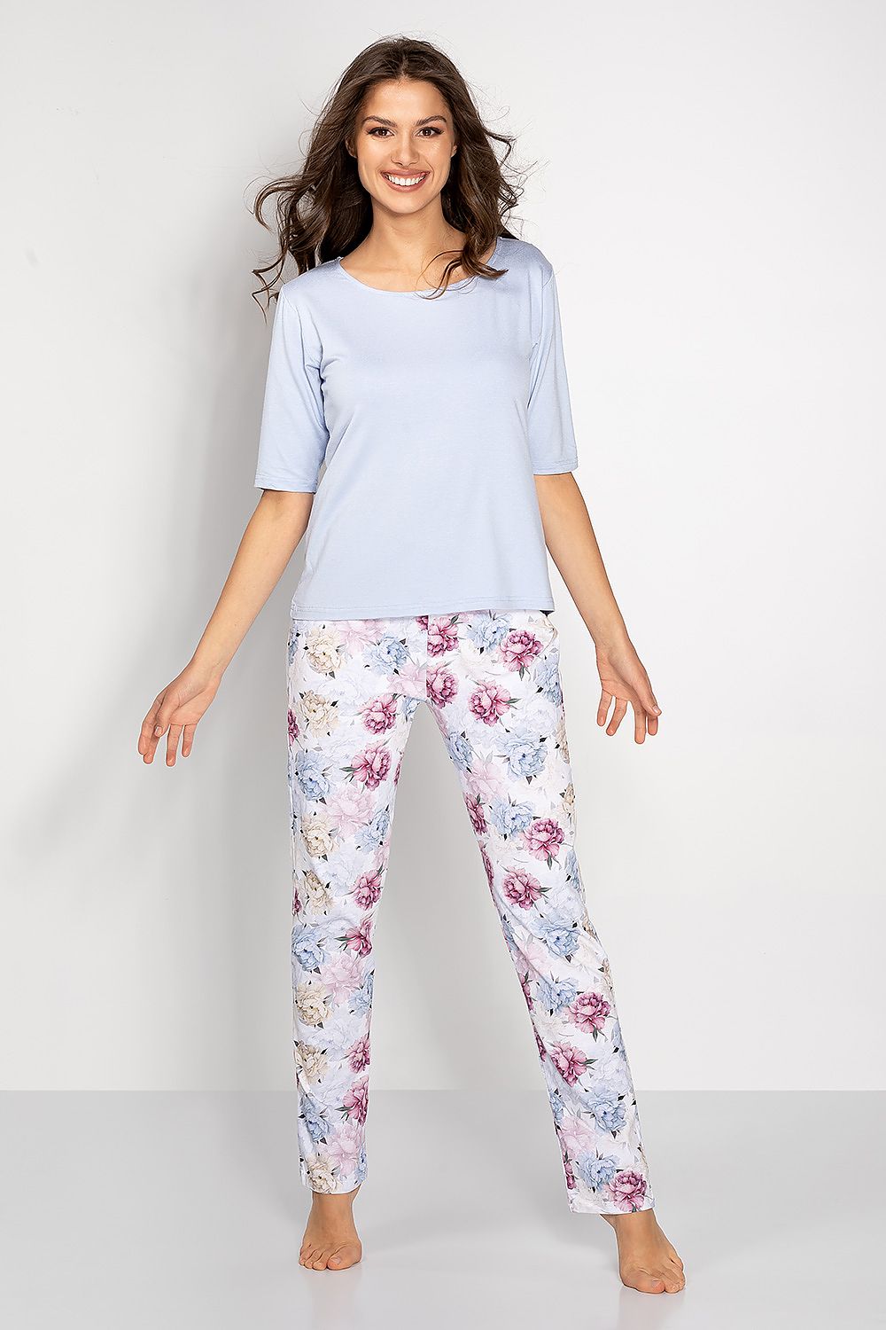 Pyjamas Momenti Per Me til dame fra MS StyleHaven, laget av Viskose; Elastan-1; Bomull, farge Blå, størrelse s, med long ermer, perfekt til casual; dress