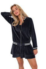 Genser Moe til dame fra MS StyleHaven, laget av Bomull, farge Svart, størrelse L, med sleeveless ermer, perfekt til dress