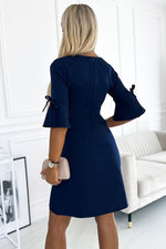 Neva kjole til dame fra MS StyleHaven, laget av polyester, farge beige, størrelse M, med short ermer, perfekt til casual; dress